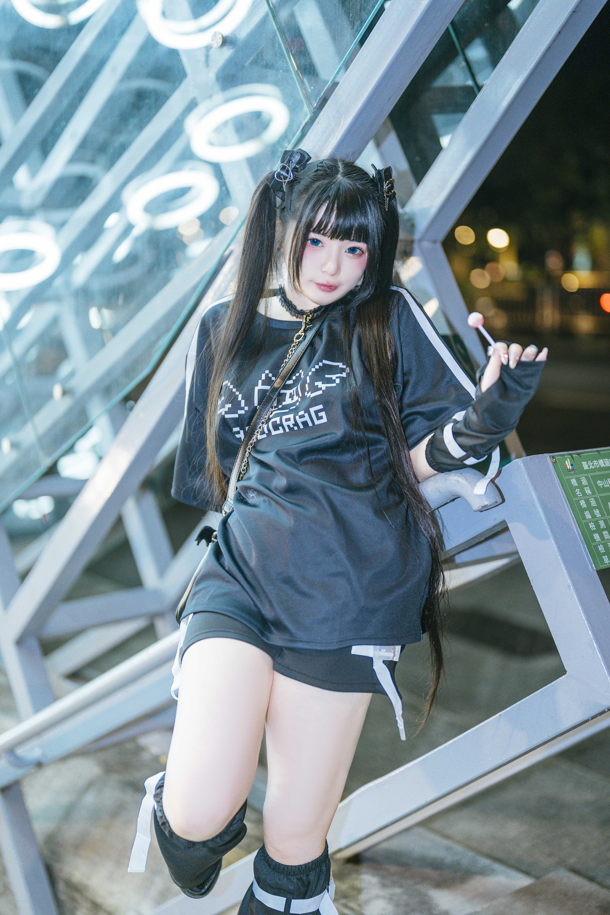 落落Raku - NO.028 城市女孩 [47P]-XikXak
